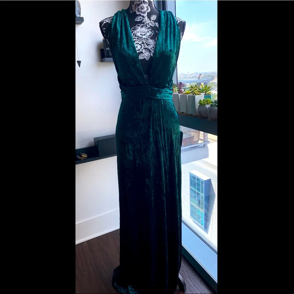Lulu’s velvet multi-way maxi dress - Picture 1 of 11